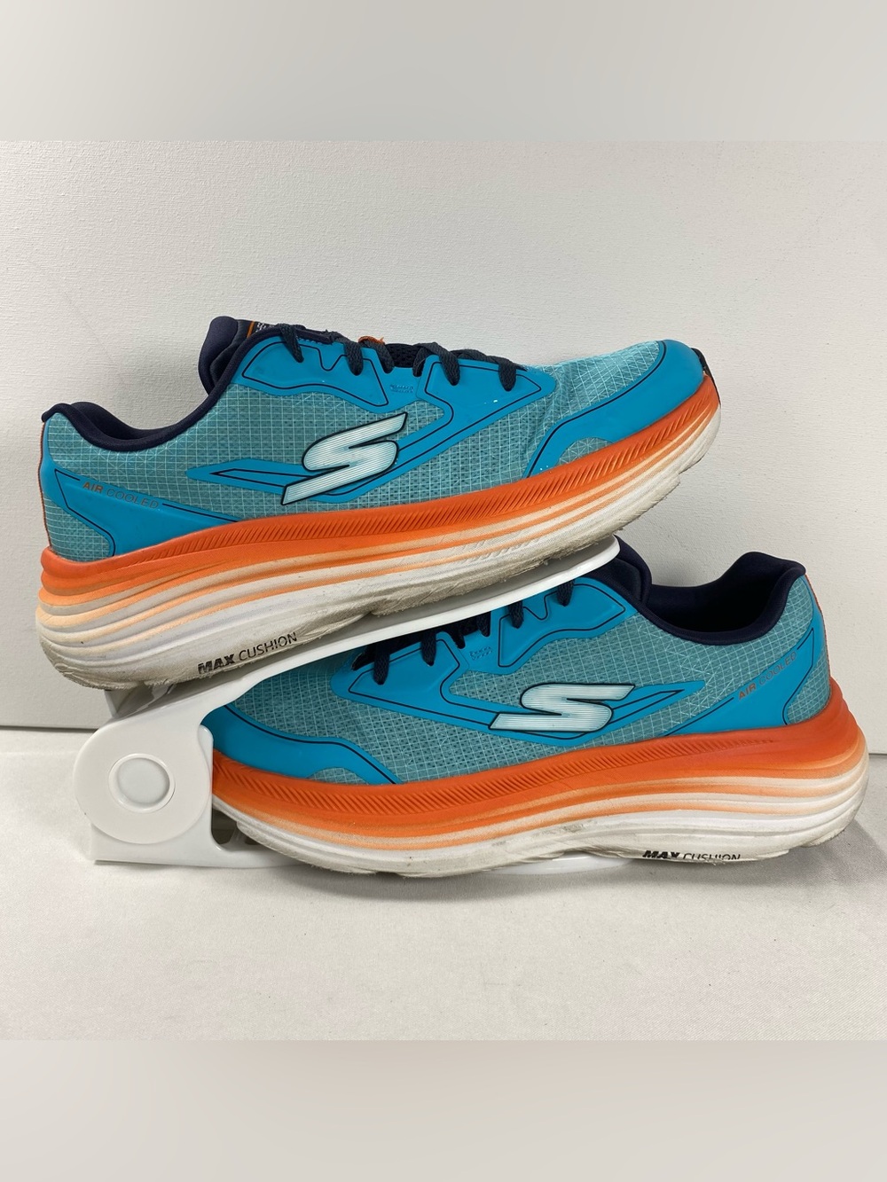 Skechers Max Cushioning Endeavour Mens 12 Blue Orange Running Shoes 220615